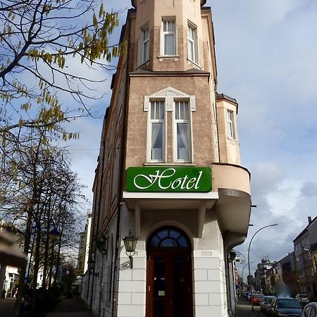 Hotel Zum Buegeleisen Duisburg Exterior foto